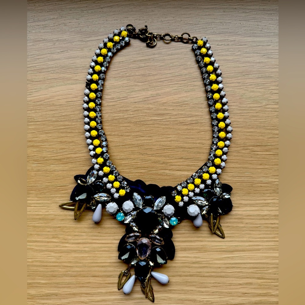 Costume statement necklace.